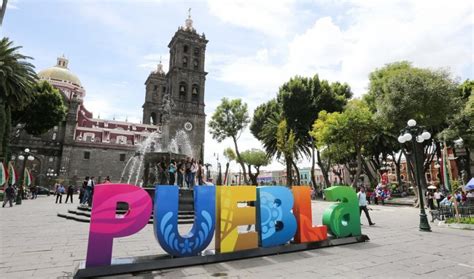 gente de puebla mexico|Puebla